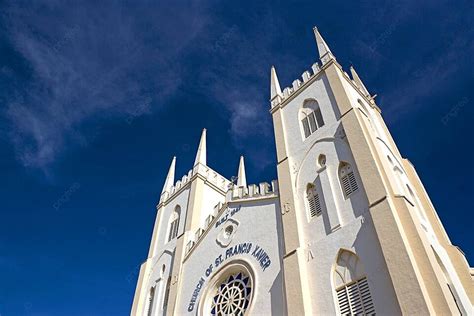  Xavier's Cathedral! 고대의 아름다움과 현대의 신앙을 한눈에 담다